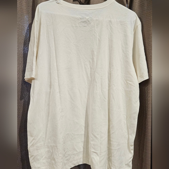 Happy Earth t-shirt - NWT - Picture 2 of 3